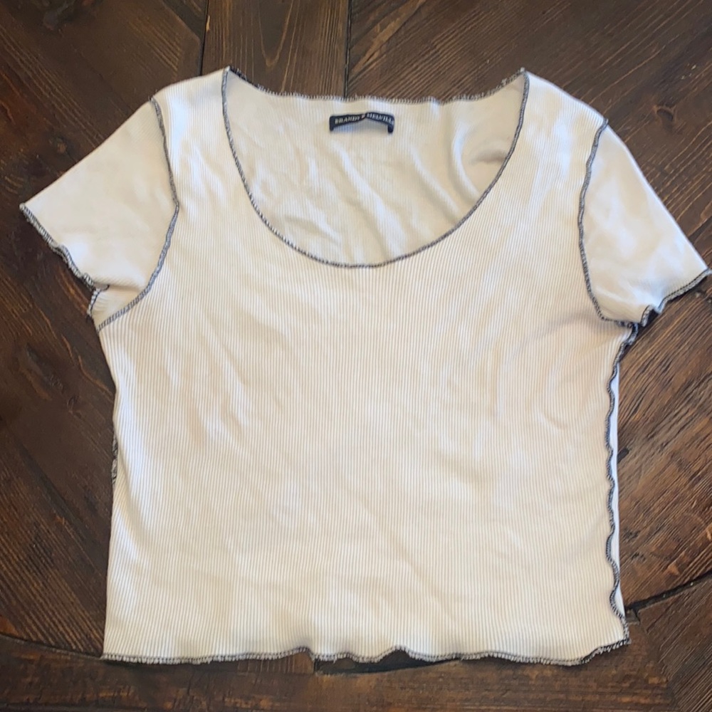 Brandy Melville Medium top
